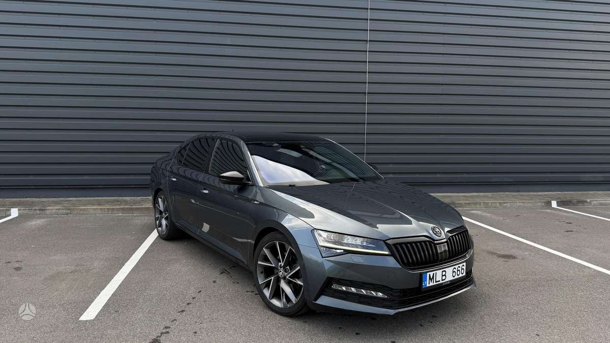 Skoda Superb, 2.0 l., Хэтчбек