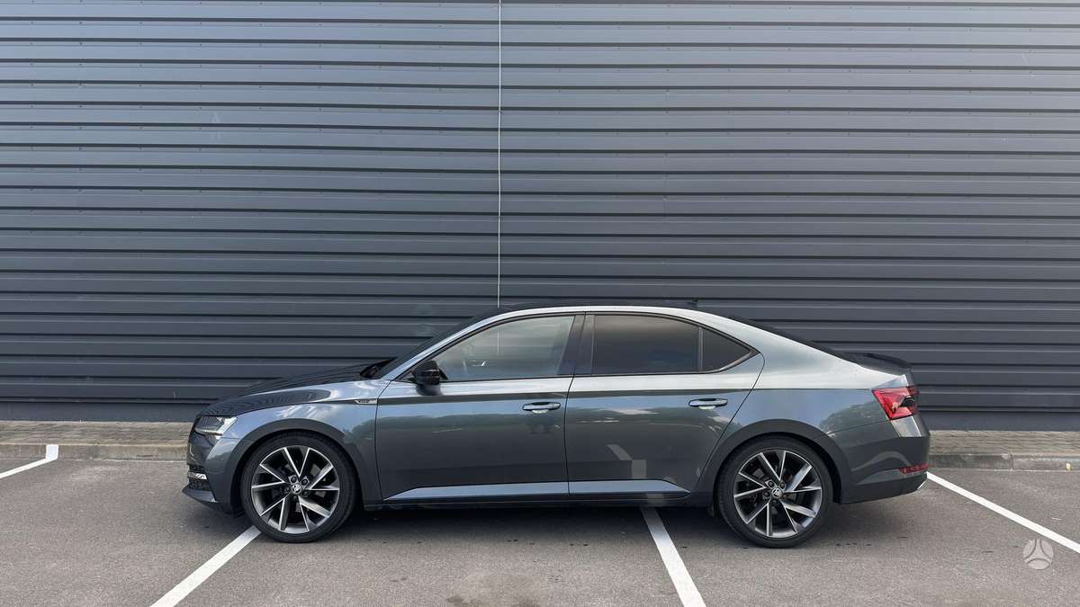 Škoda Superb - 4