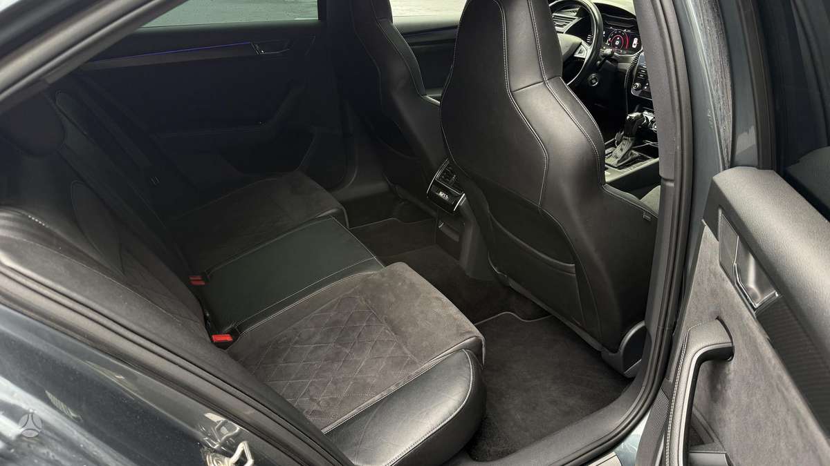 Skoda Superb, 2.0 l., Хэтчбек