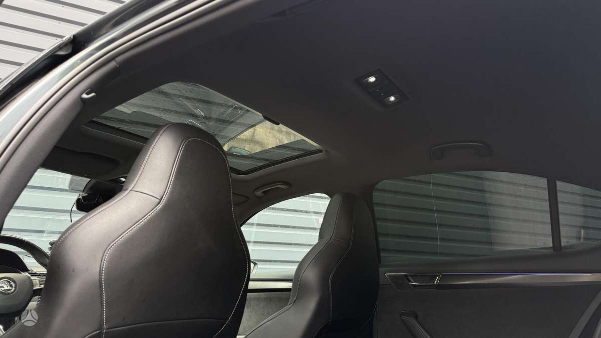 Skoda Superb, 2.0 l., Хэтчбек