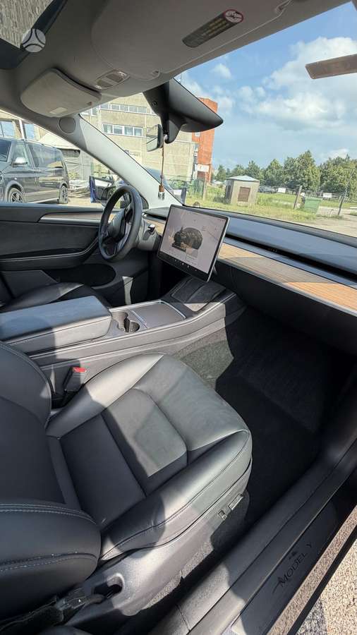 Tesla Model Y, 82 кВт·ч, Седан