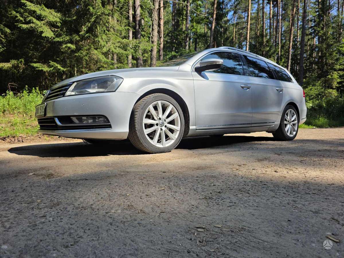 Volkswagen Passat - 5