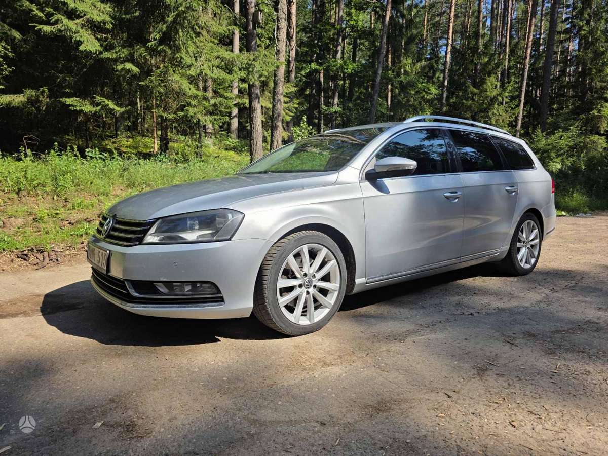 Volkswagen Passat - 8