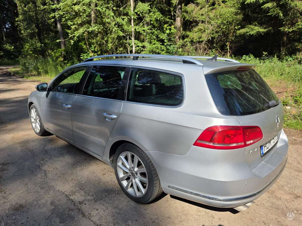 Volkswagen Passat - 9