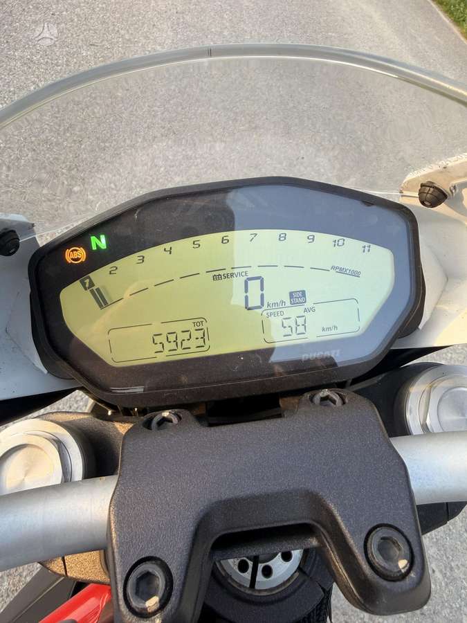 Ducati Monster 797cc, street / classic
