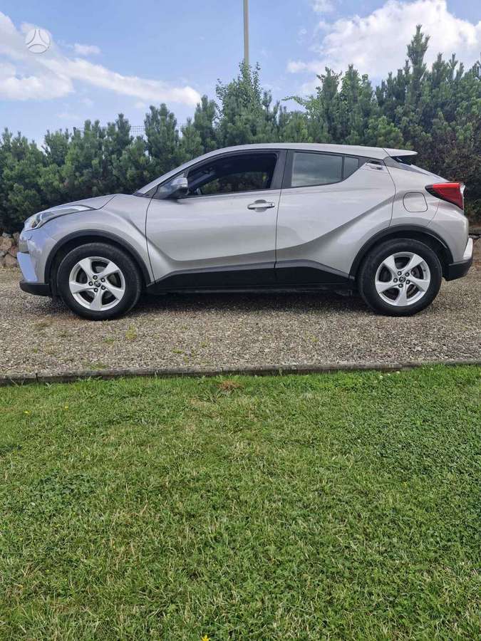 Toyota C-HR - 6