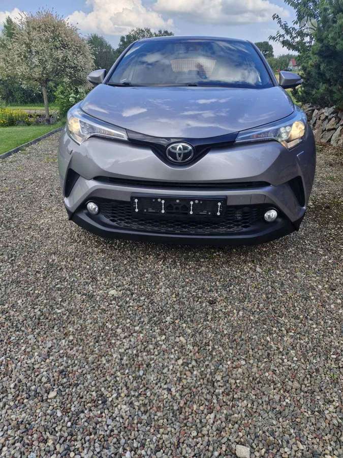 Toyota C-HR - 8
