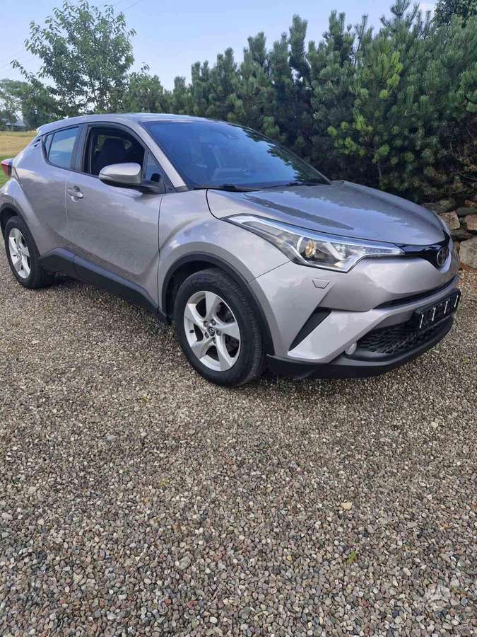 Toyota C-HR - 1