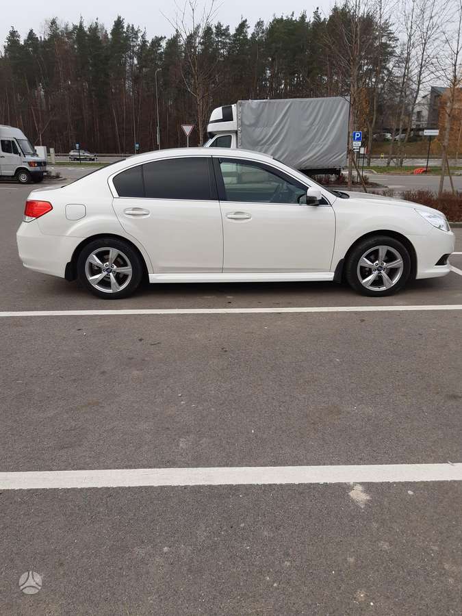 Subaru Legacy - 2