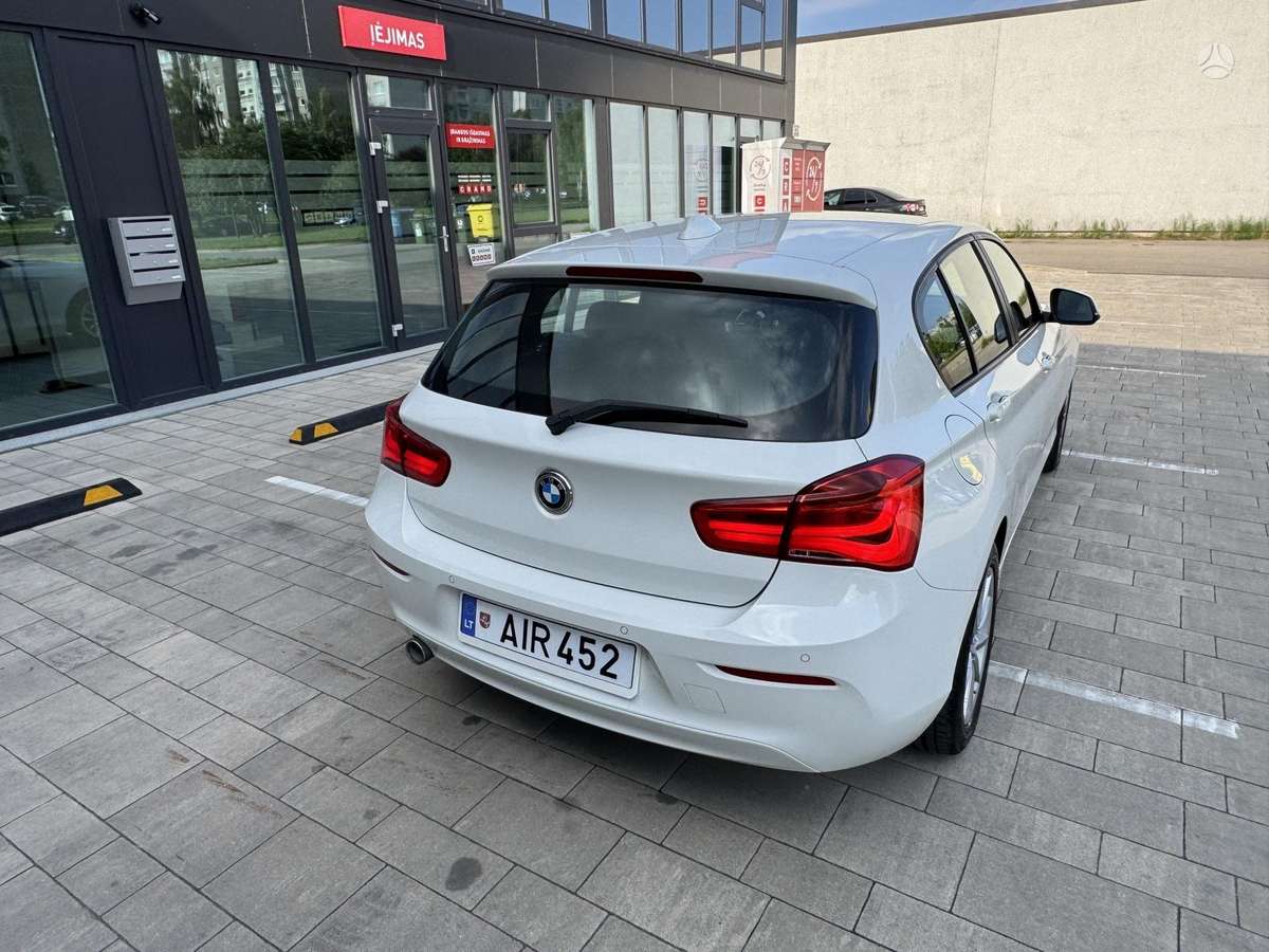 BMW 116, 1.5 l., hatchback