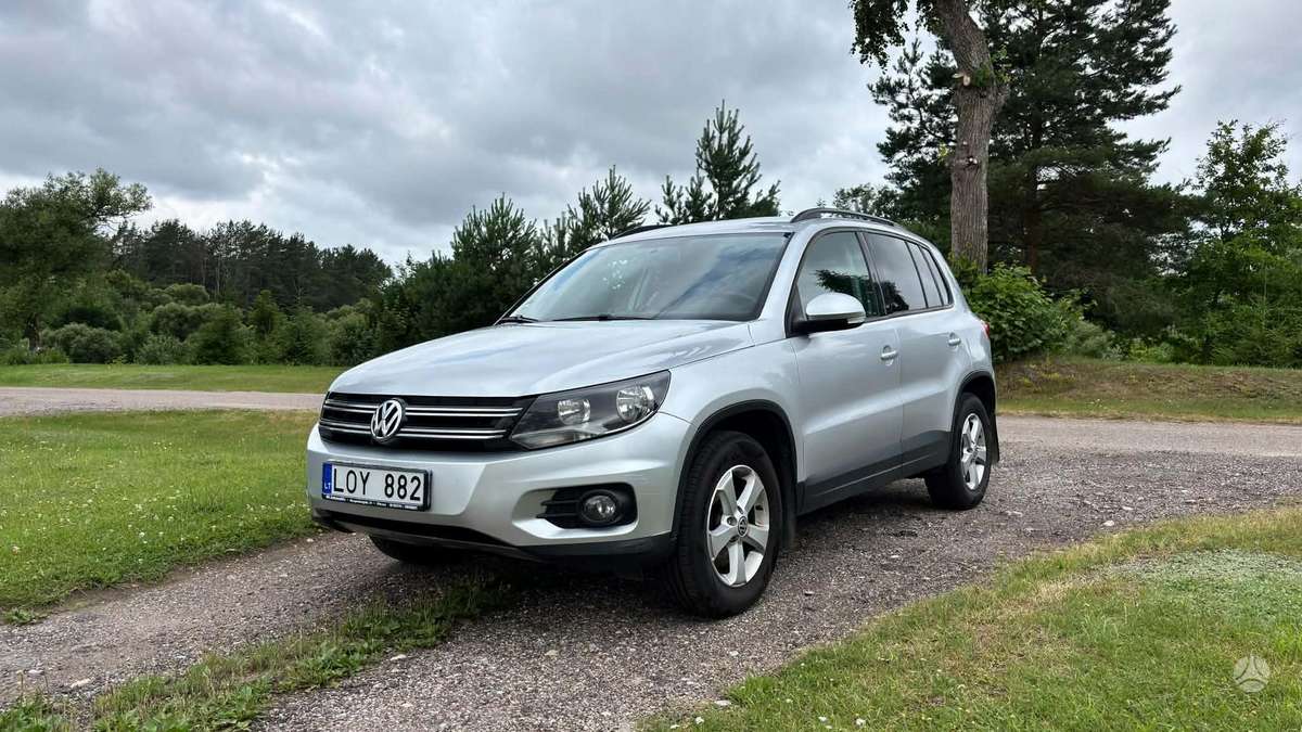 Volkswagen Tiguan - 2