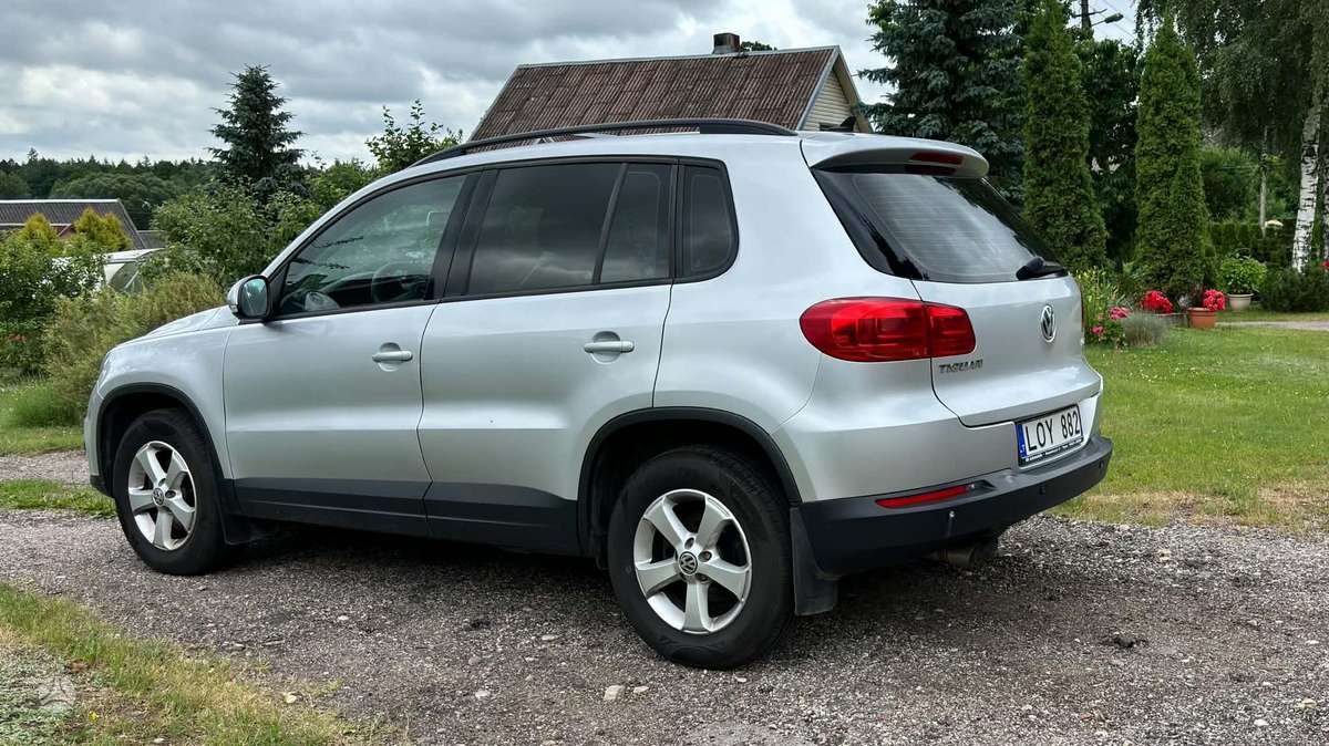 Volkswagen Tiguan - 4