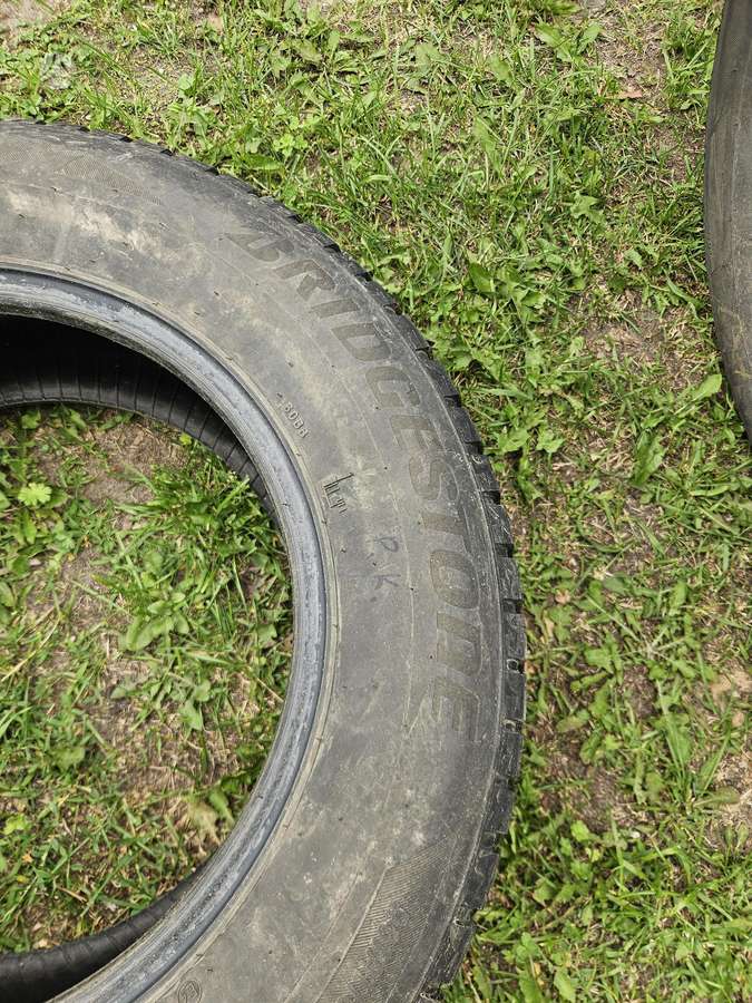 Bridgestone Noranza, žieminės 215/65 R16