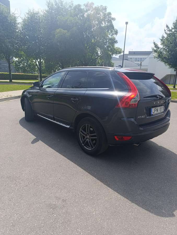 Volvo XC60 - 4