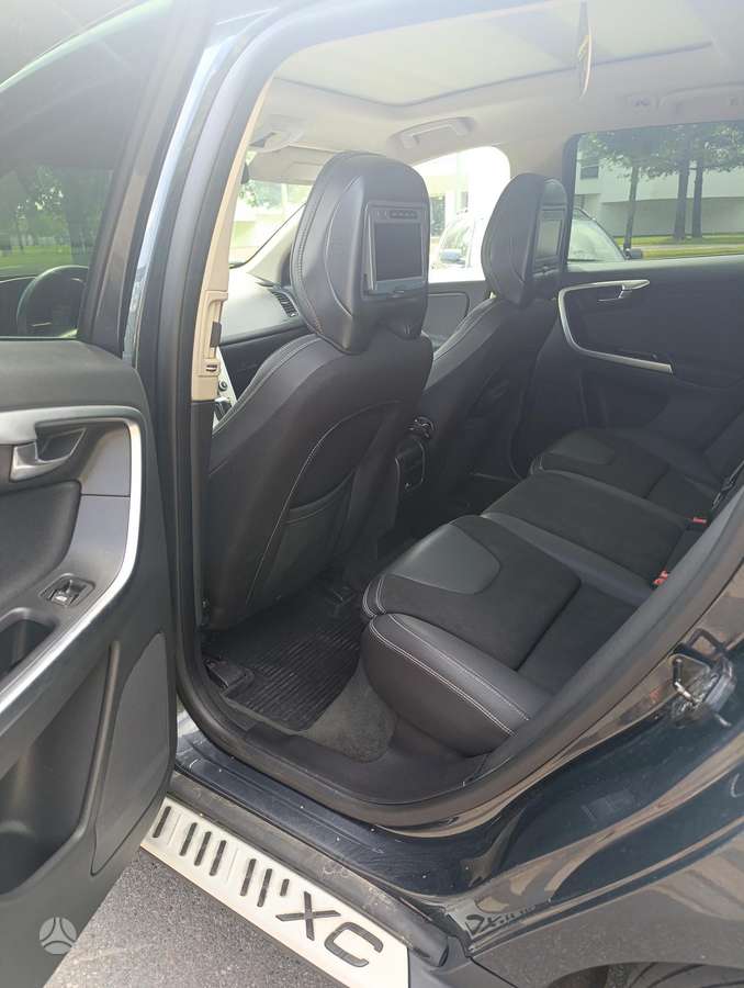 Volvo XC60 - 9