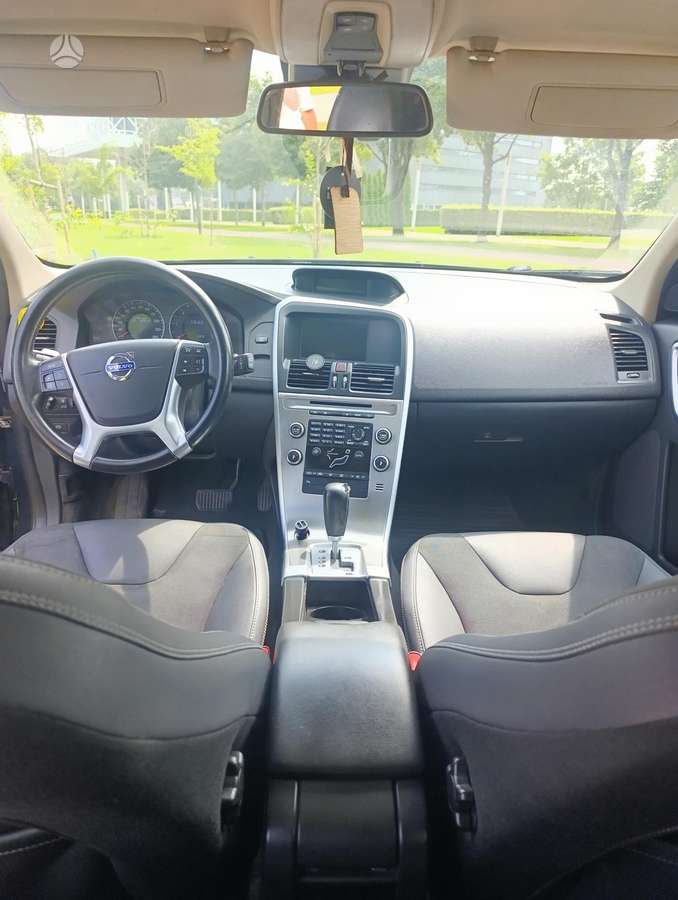 Volvo XC60 - 10