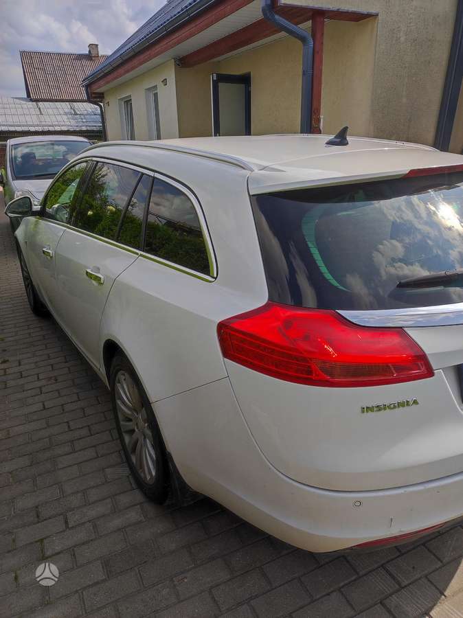Opel Insignia, 2.0 l., Универсал