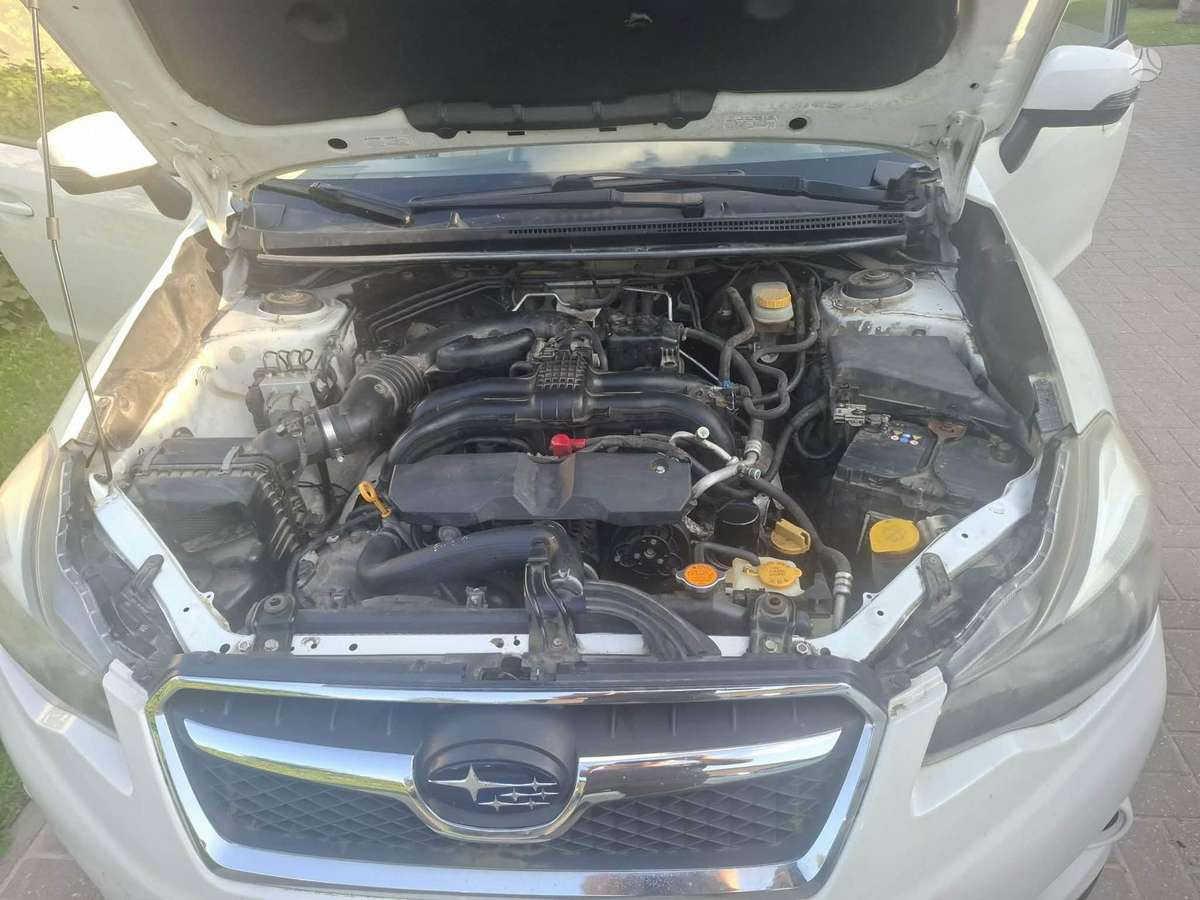 Subaru XV, 2.0 l., off-road / crossover