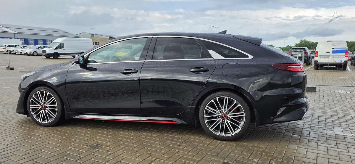 Kia ProCeed, 1.6 l., Хэтчбек