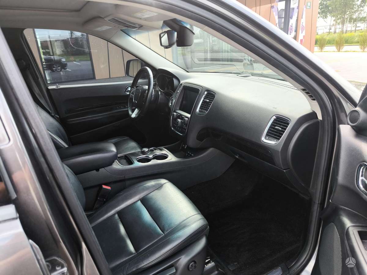 Dodge Durango, 3.6 l., off-road / crossover
