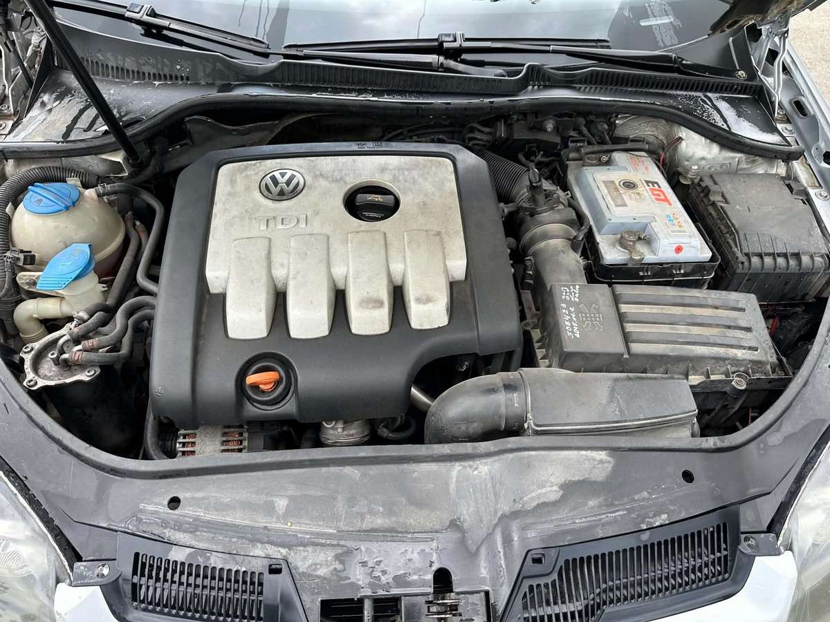 Volkswagen Golf, 2.0 l., hatchback