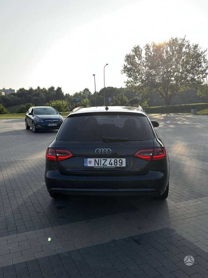 Audi A4, 2.0 l., Универсал