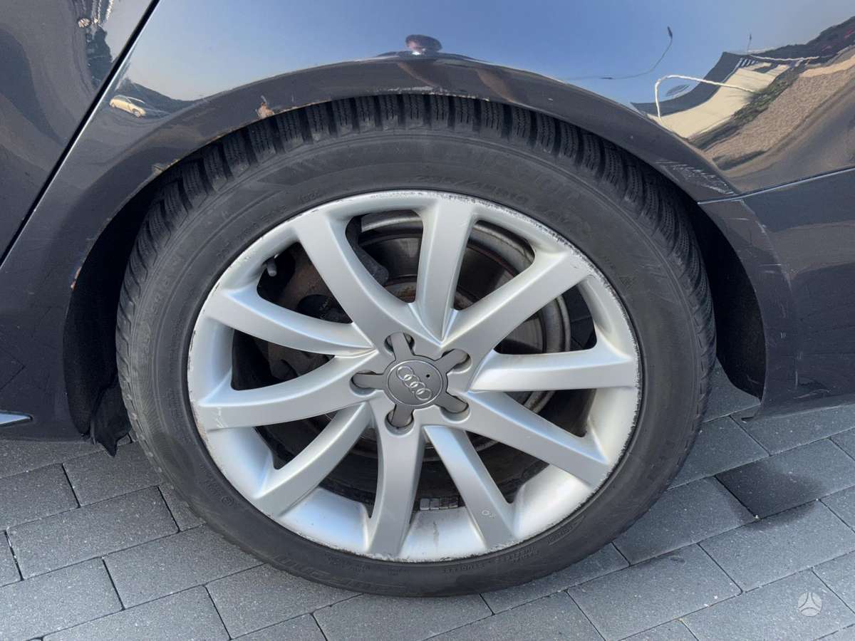 Audi A4, 2.0 l., Универсал