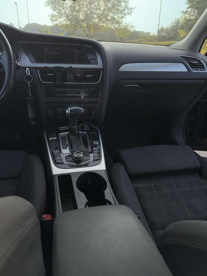 Audi A4, 2.0 l., Универсал