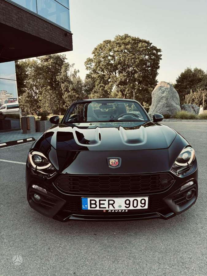 Abarth 124 Spider, 1.4 l., Кабриолет