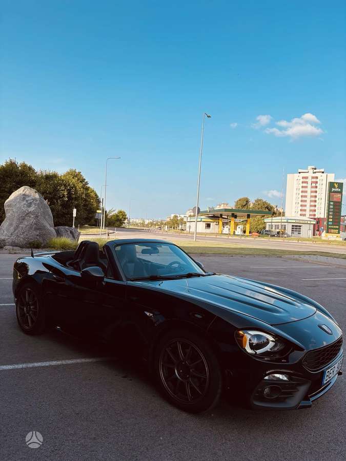 Abarth 124 Spider, 1.4 l., Кабриолет