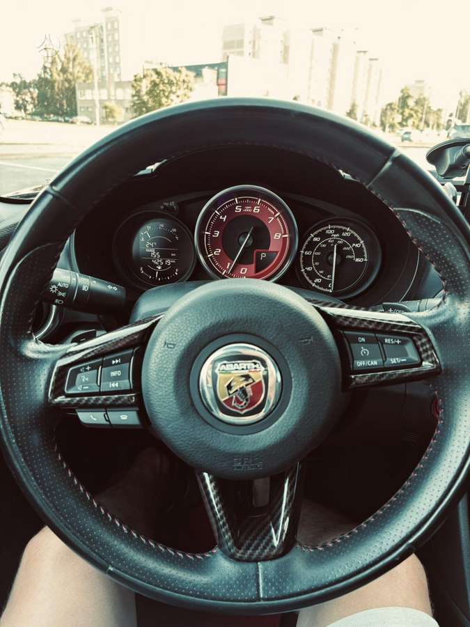Abarth 124 Spider, 1.4 l., Кабриолет