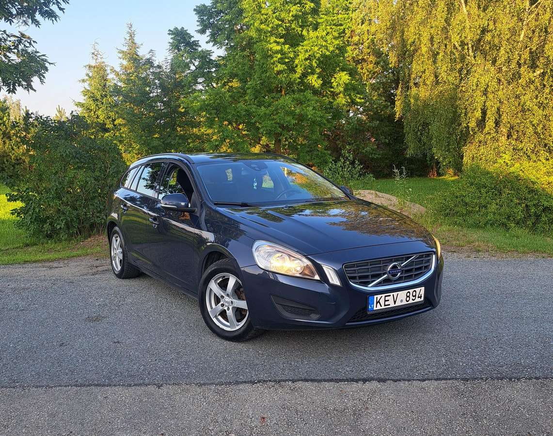 Volvo V60 - 1