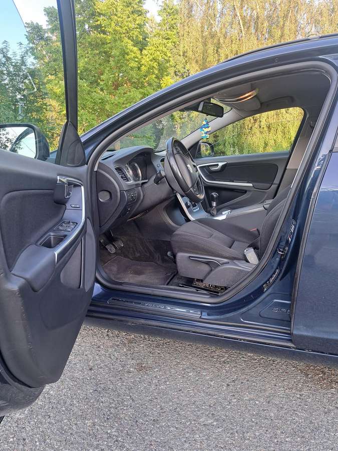 Volvo V60 - 4