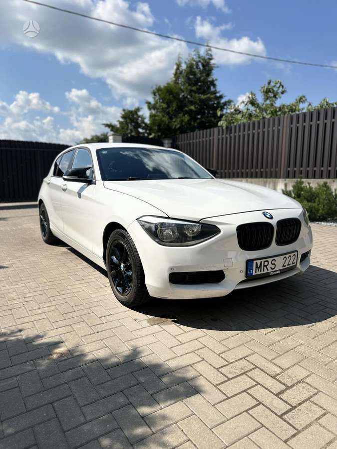 BMW 116, 2.0 l., Хэтчбек