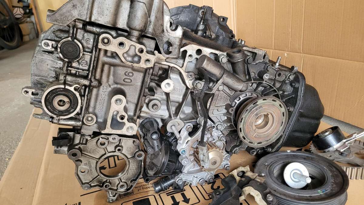 Peugeot 5008, YH01, variklis
