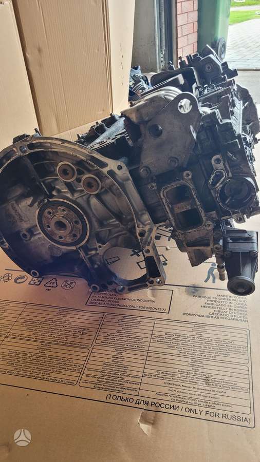 Peugeot 5008, YH01, variklis