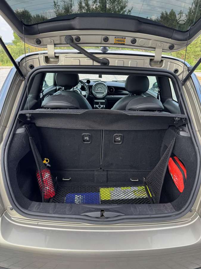 Mini Cooper, 1.6 l., Хэтчбек