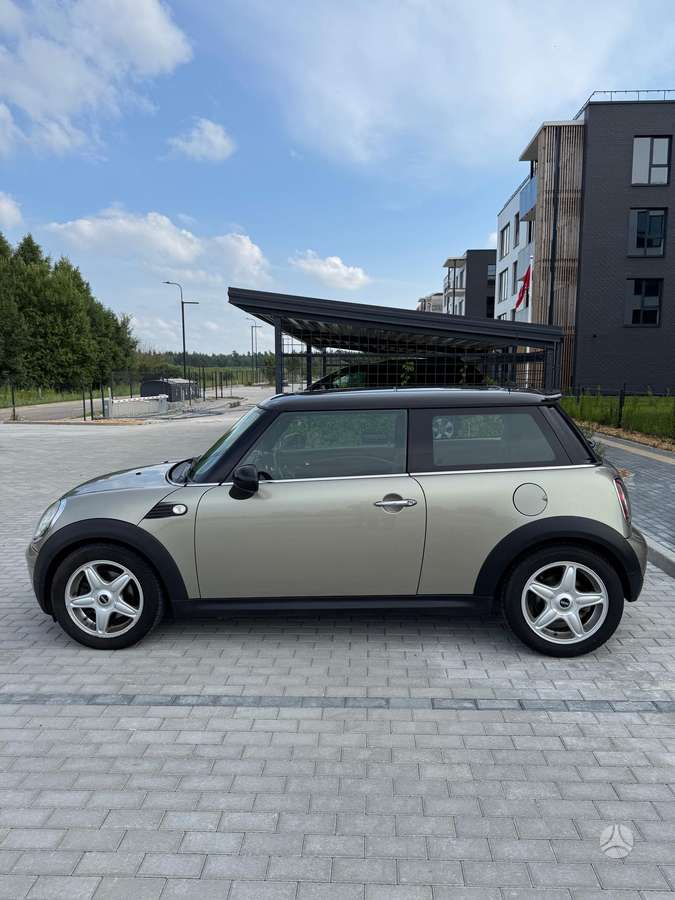 Mini Cooper, 1.6 l., Хэтчбек