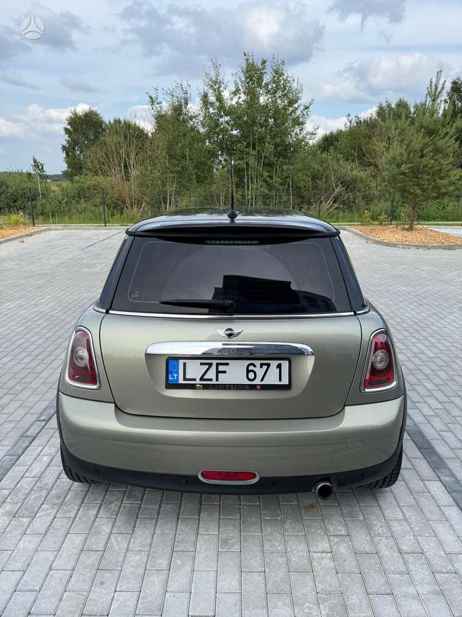 Mini Cooper, 1.6 l., Хэтчбек