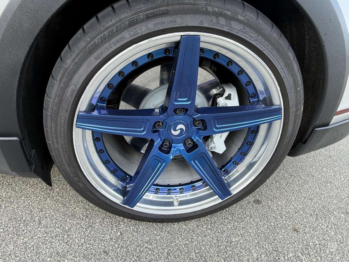 Porsche Taycan - 7