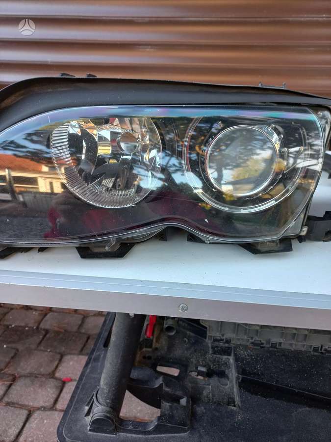 BMW 3 serija žibintai