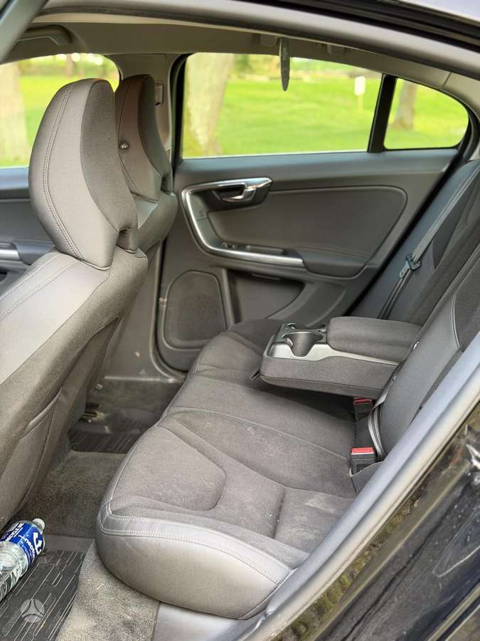 Volvo S60, 2.0 l., Седан