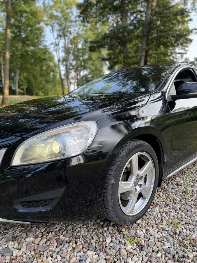 Volvo S60, 2.0 l., Седан
