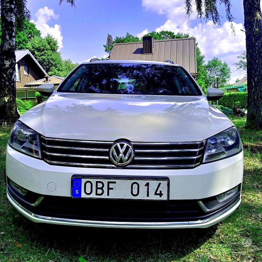 Volkswagen Passat - 2