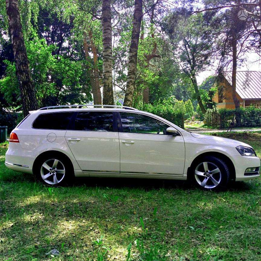 Volkswagen Passat - 4
