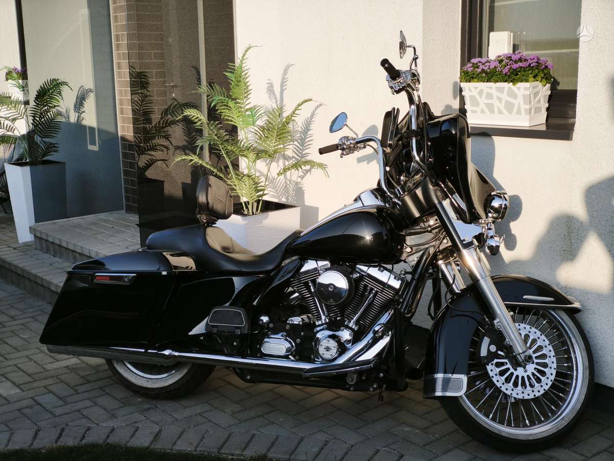 Harley-Davidson FLHTK 1688cc, choppers / cruisers / custom
