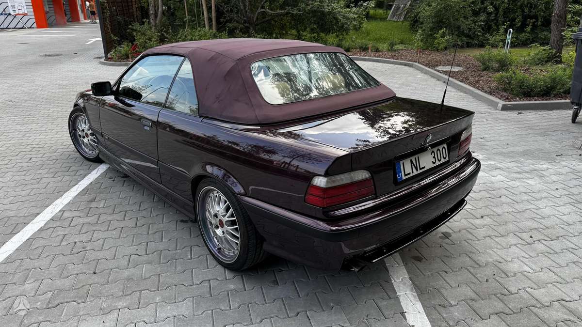 BMW 320, 2.0 l., Кабриолет