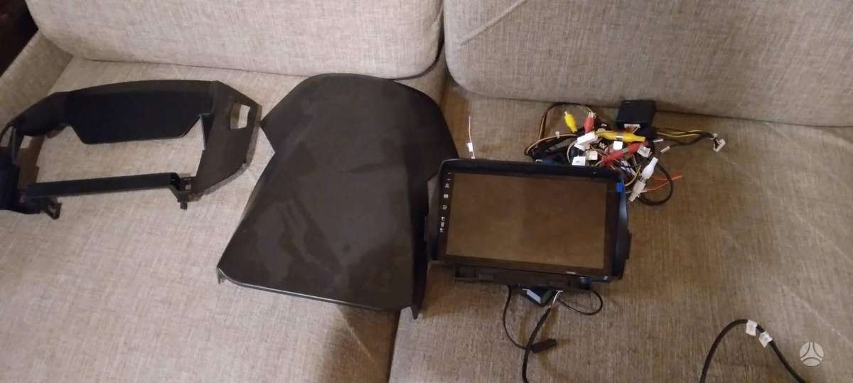 Ford Kuga bumpers, lights