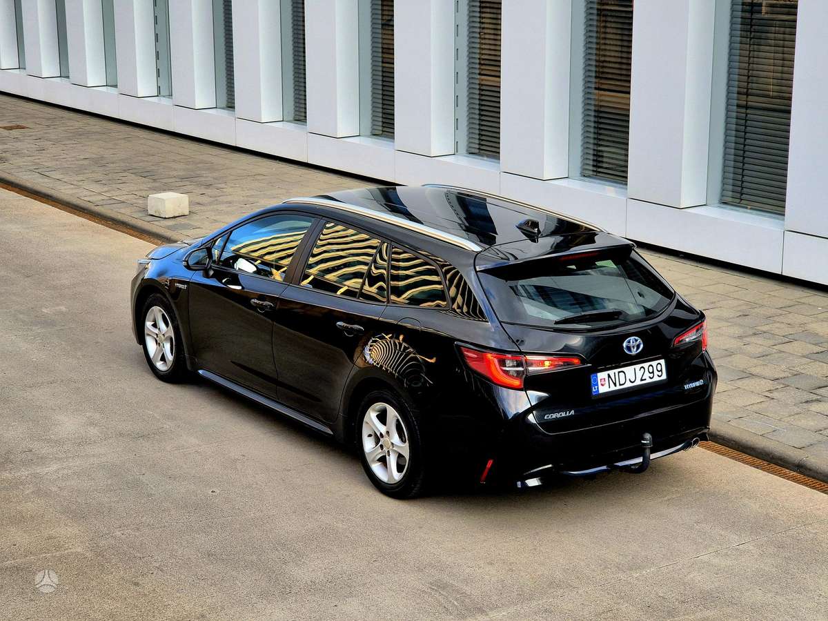 Toyota Corolla - 3