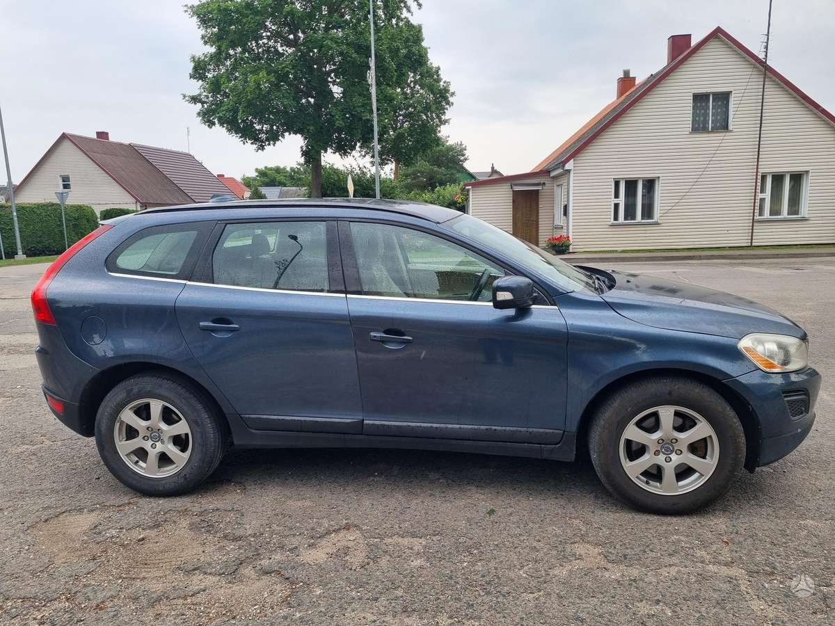 Volvo XC60 - 4